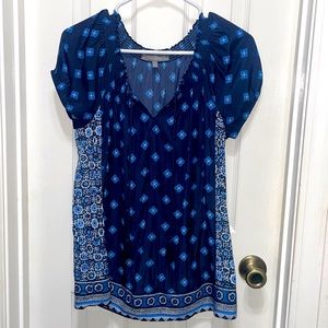 Dark blue floral top. Size M